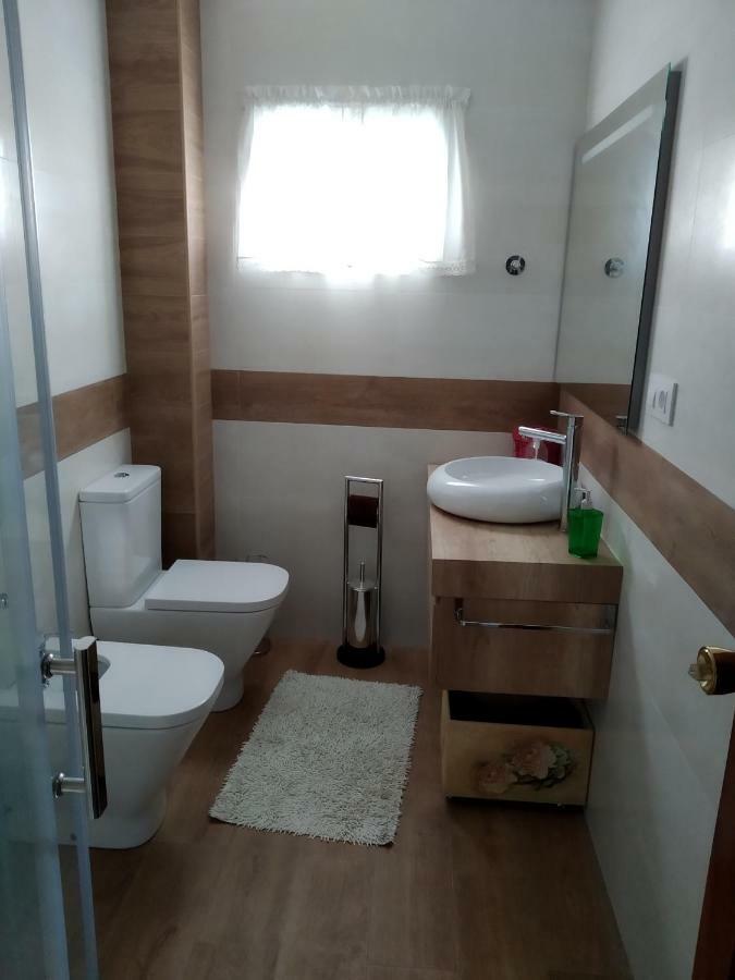 Apartamento'S Montino 오그로브 외부 사진